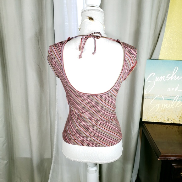 **SOLD**90's style crop top_c - Picture 2 of 3